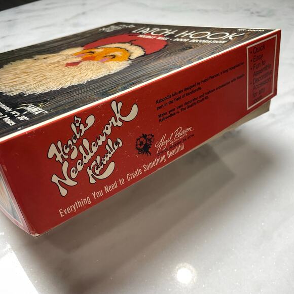 Latch Hook Santa Holiday Wall Decoration Finished Craft Hazel's Needlework READ - Picture 4 of 10